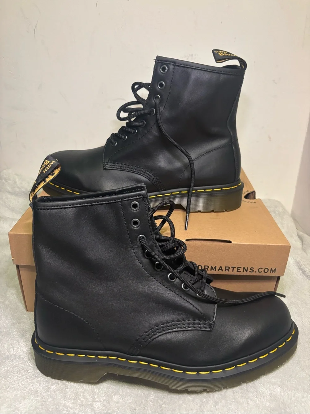 Men’s Dr. Martens 1460